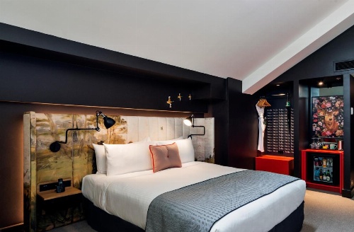 Ovolo Woolloomooloo image 10