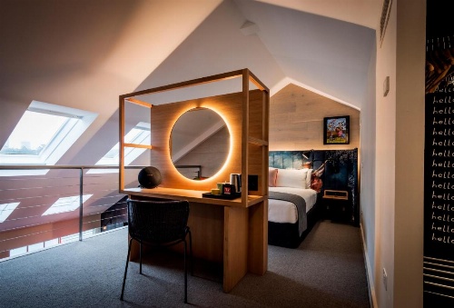 Ovolo Woolloomooloo image 17